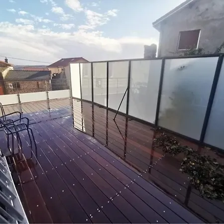 Maison Spacieuse A Avec Vue Sur La Montagne Feriehus